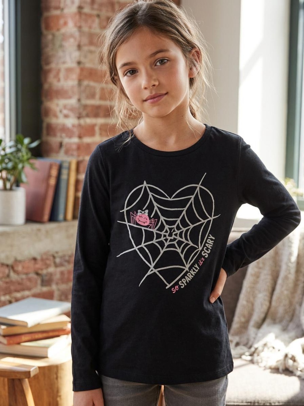 Joe Fresh Black Long-Sleeve Spider Web Heart Tee with Pink Spider
